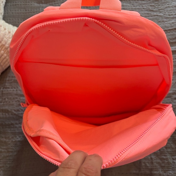 New Aloha backpack - Picture 4 of 9